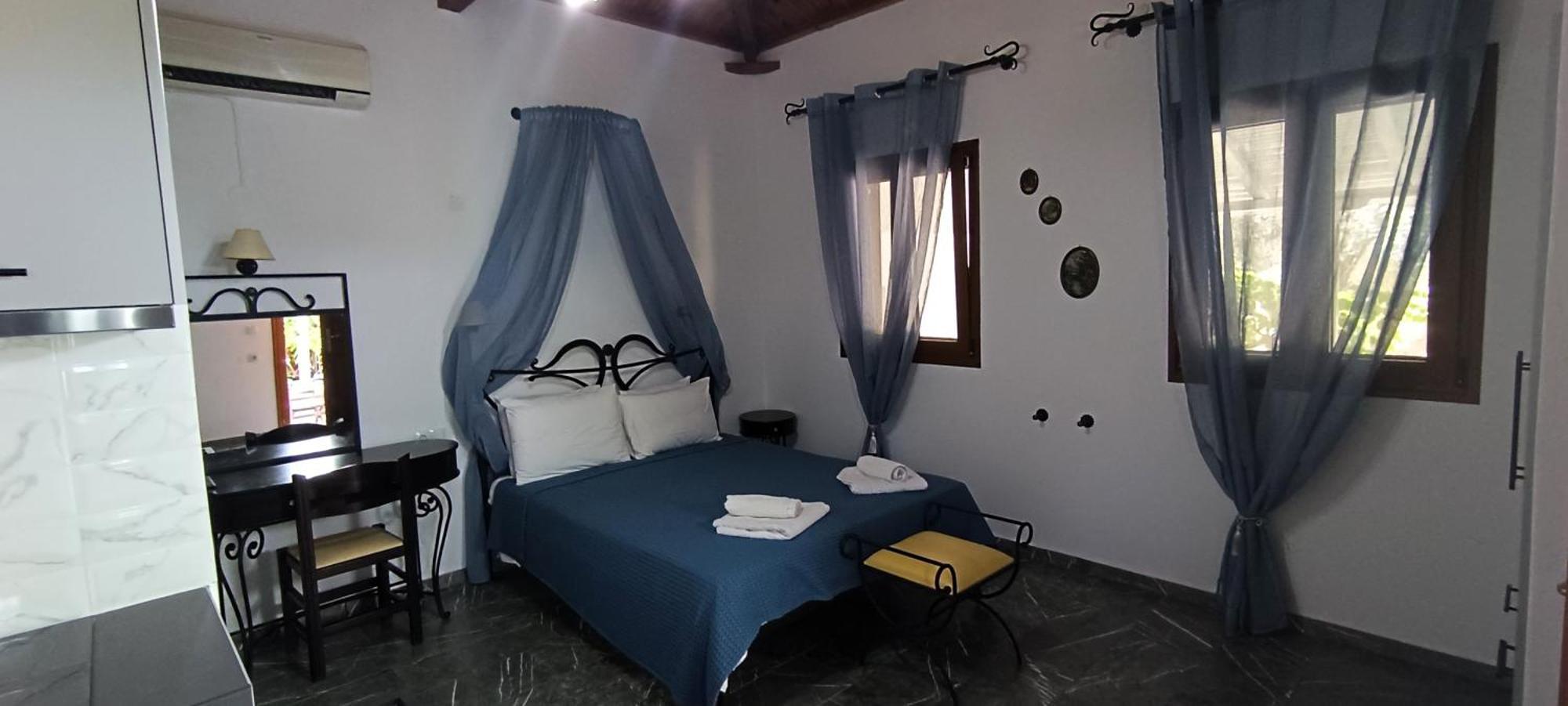 Artemis Bungalows Стафилос Экстерьер фото