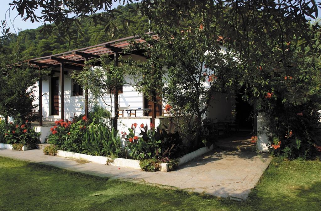 Artemis Bungalows Стафилос Экстерьер фото
